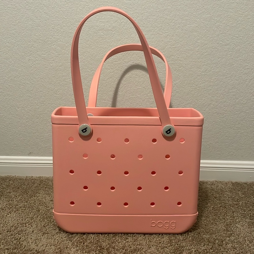 Strawberry BOGG BAG
